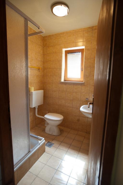 Apartment Marinko Povile